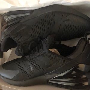 Nike Airmax 270 sz 11.5